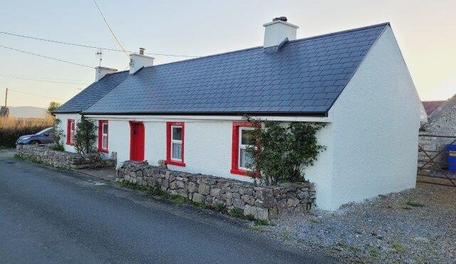 “Mary Ann’s Cottage” Abbeylands, Ballyshannon, Co. Donegal F94 D2R3